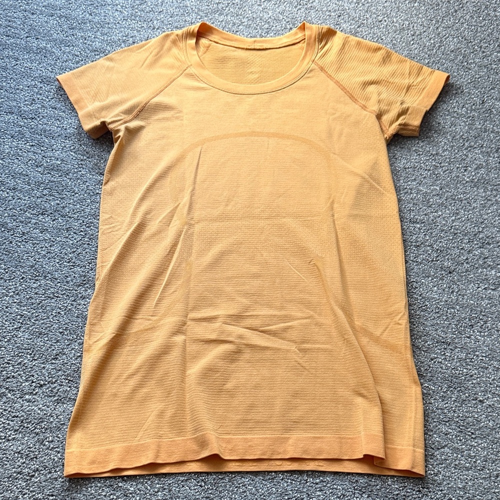 Women’s Lululemon Swiftly Tech